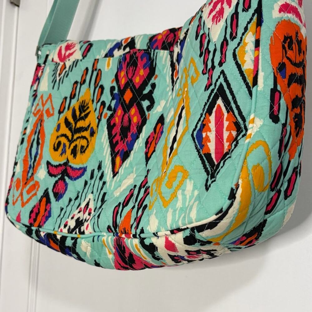 Vera Bradley Essential Messenger Bag quilted Pueblo print - Picture 4 of 15